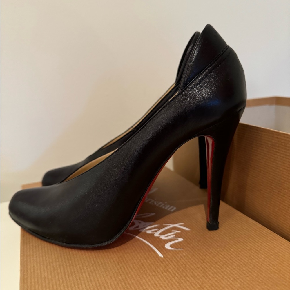 Vintage Christian Louboutin 22Hung Up Pumps